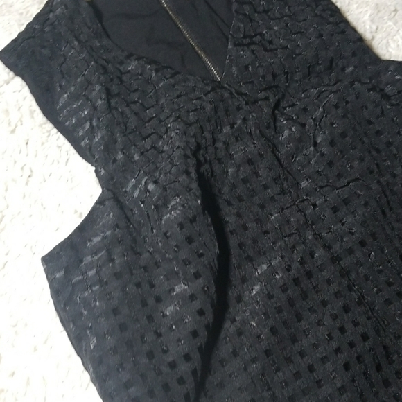 1. State skirt and tank 2 pc set size Small - Picture 3 of 7